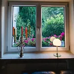 Modernes Und Gemuetliches Designerzimmer Проживание в семье *