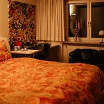 Modernes Und Gemuetliches Designerzimmer Проживание в семье Карлсбад