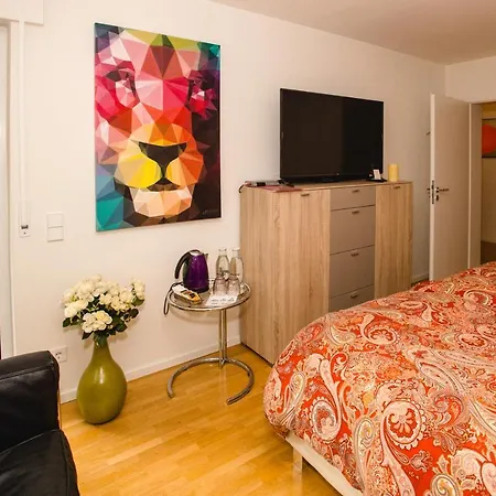 Ubytování v soukromí Modernes Und Gemuetliches Designerzimmer
