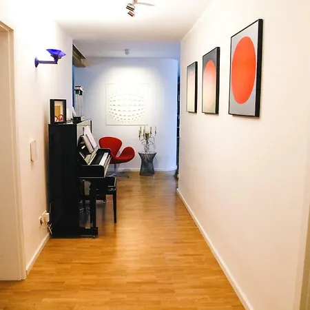 Modernes Und Gemuetliches Designerzimmer * Karlsbad